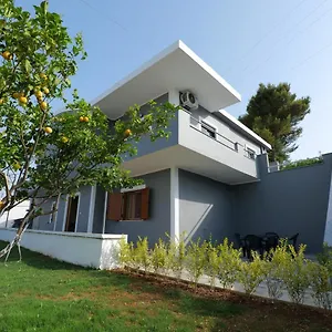 Iphigenia Luxury Flat Appartamento Sarandë
