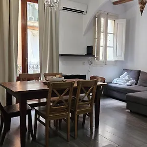 Apartamento Romantic In The Center Of, Barcelona