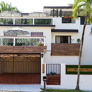 https://pr1654-4-private-queen-bed-w-shared-bathroom.top-hotels-puertorico.com