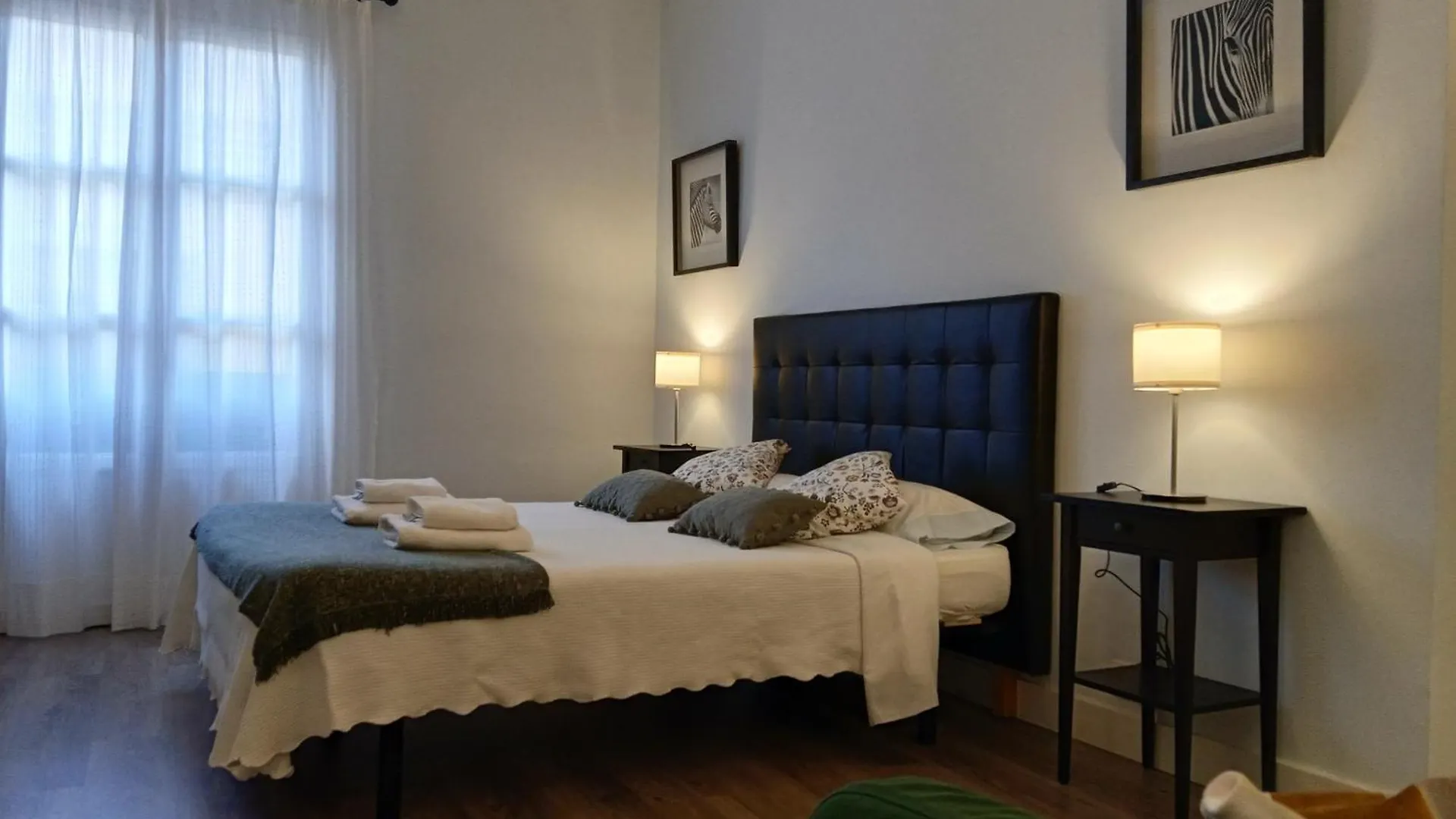 Colom Apartments Barcelona 0*,  Spanien